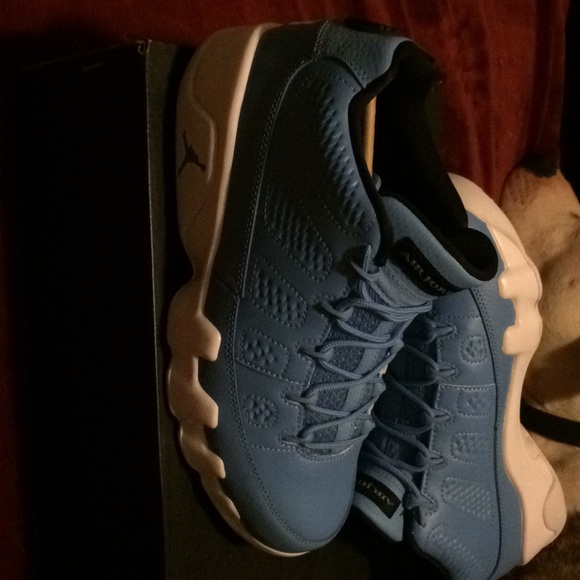 Air Jordan 9 Retro Low - Picture 3 of 4
